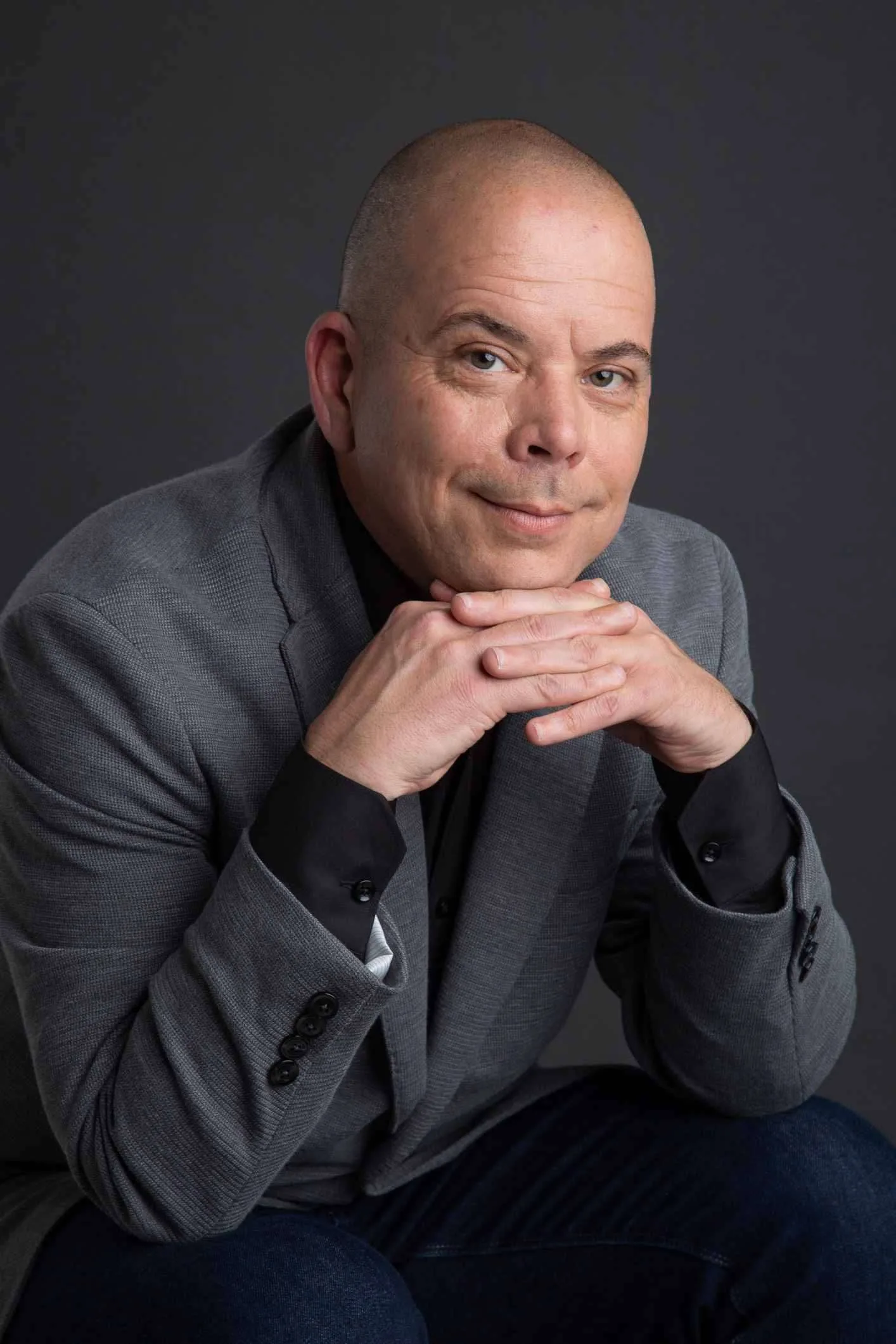 César Ferreira mentor de autores
