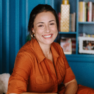 Ana Figueira Freire autora